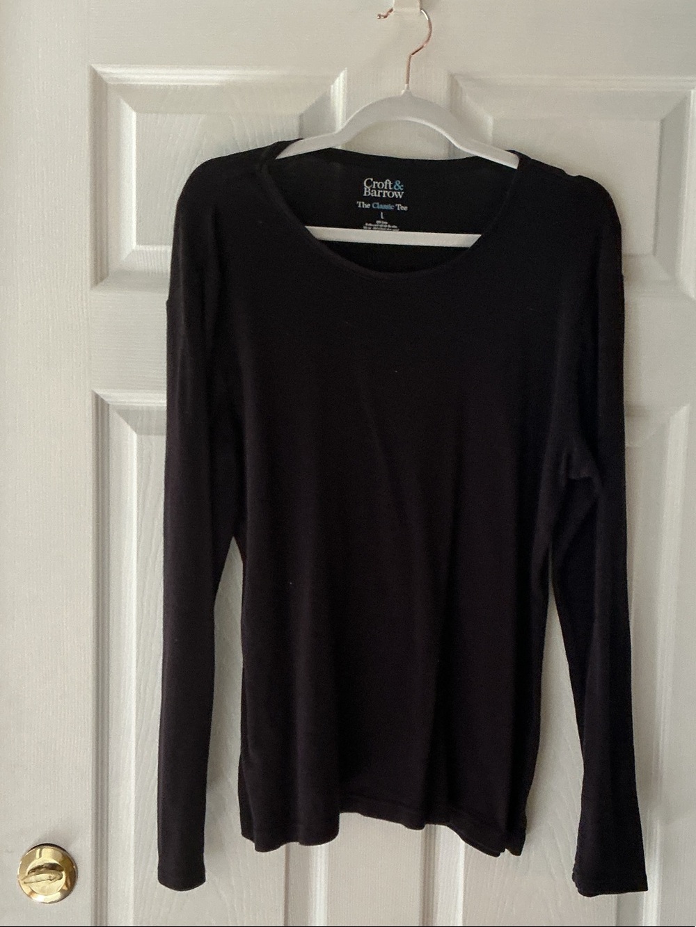 croft & barrow Black Long-Sleeve Scoop Neck Top